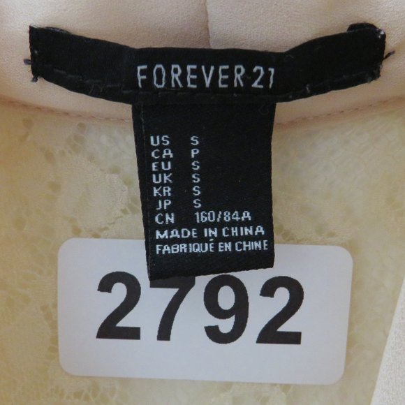Forever 21* Women's Sleeveless Tie Bow Neck Curved Hem Lace Blouse~ Size‎ Small - Picture 3 of 13